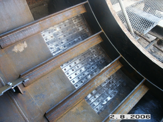 Plant discharge area protected with Kenco Alloy-K strips