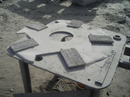 TCI wear paltes for rebuilding the "star" distribution plate