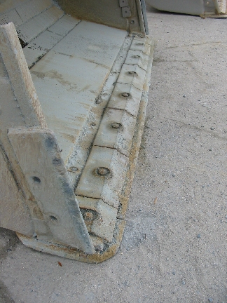 Kenco cast moldboard protection kit