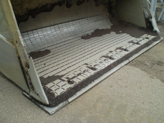 Use Wear Patch as a versatile bucket liner kit