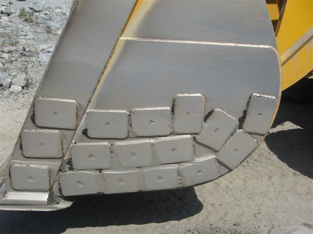 Wear Patch on bucket